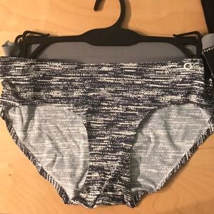NEVER WORN 2 Pack Hipster Panties!
